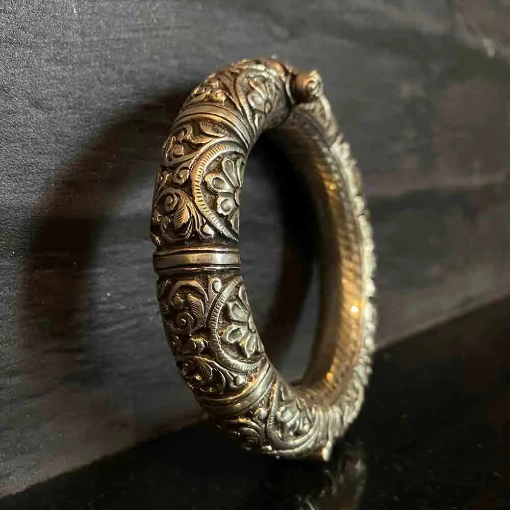 Bold Intricate Design Silver Kada
